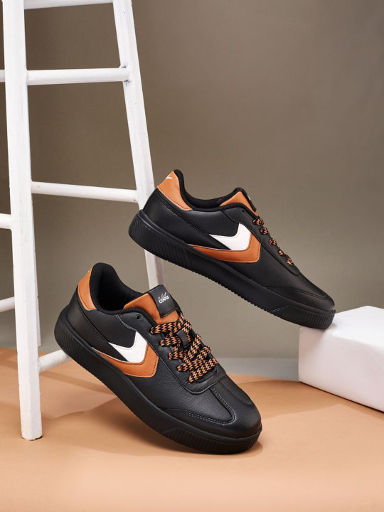 Campus OG-43 Men Colourblocked Sneakers