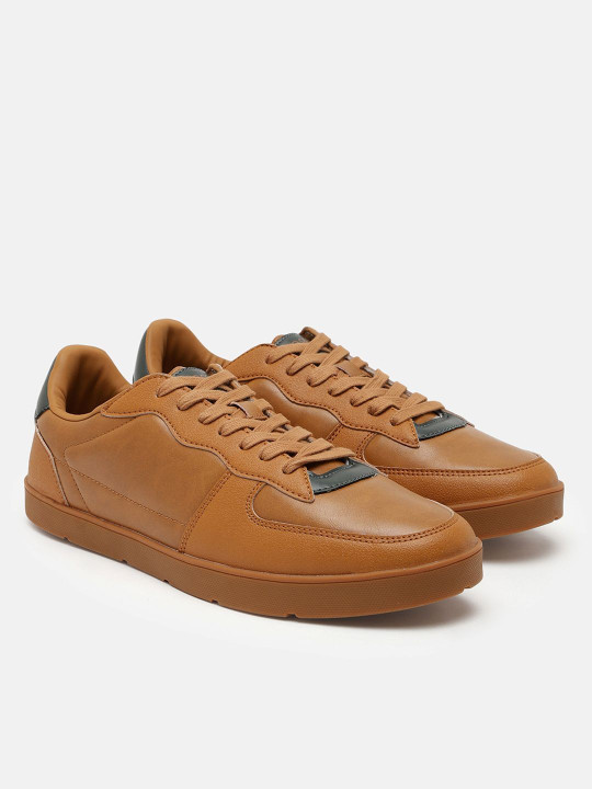 United Colors of Benetton Men PU Sneakers