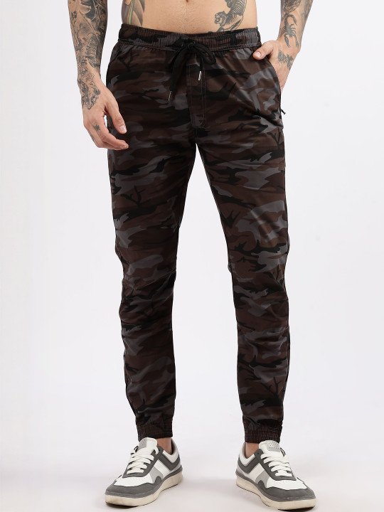 24 Street Men Camouflage Printed Cotton Mid-Rise Joggers