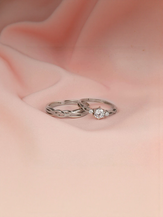 Teeragaj Set Of 2 Stone-Studded Adjustable Finger Rings