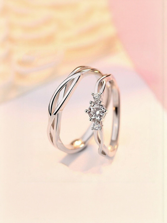 Teeragaj Set Of 2 cubic zirconia Stone-Studded Adjustable Finger Ring