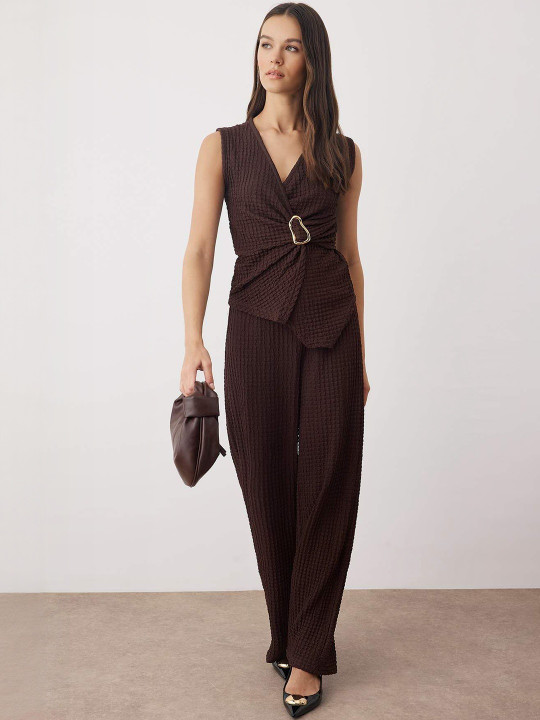 Trendyol Self Design V-Neck Sleeveless Top With Trouser