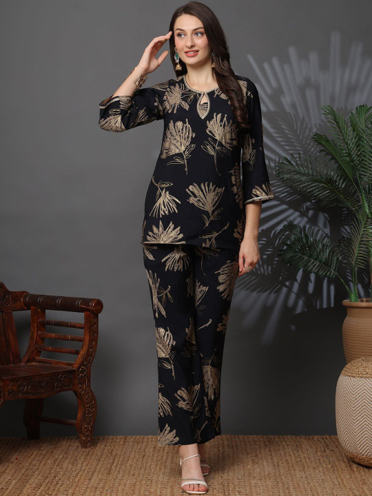 Claura Claura Floral Printed Keyhole Neck Tunic With Trouser