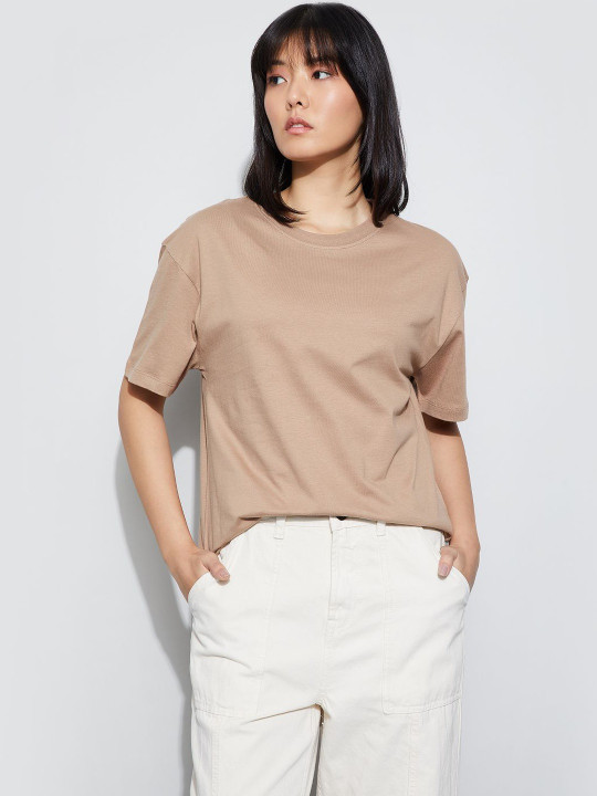 Fame Forever by Lifestyle Women Solid Oversized Round Neck T-shirt
