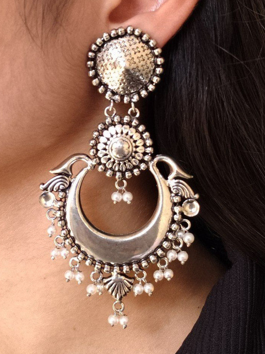 Hardin Style Silver-Plated Artificial Beaded Crescent Shaped Drop Earrings