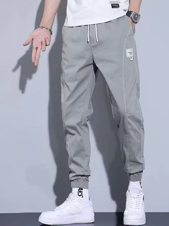 StyleCast Men Relaxed Fit Mid-Rise Easy Wash Trousers