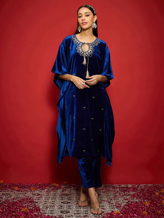 Shae by SASSAFRAS Women Embroidered Thread Work Grandeur & Majestic Artwork Velvet Kaftan Kurta