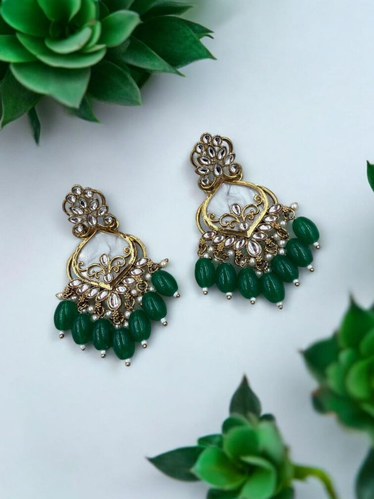 Women Click Geometric Drop Earrings