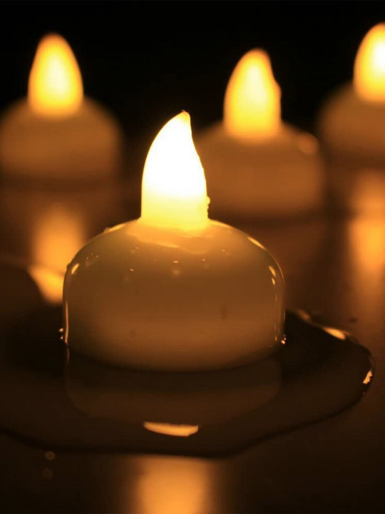 Artisyn Plastic Easy to Clean Diwali Diyas
