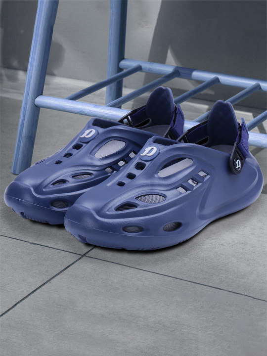 DOCTOR EXTRA SOFT Men Croslite Clogs