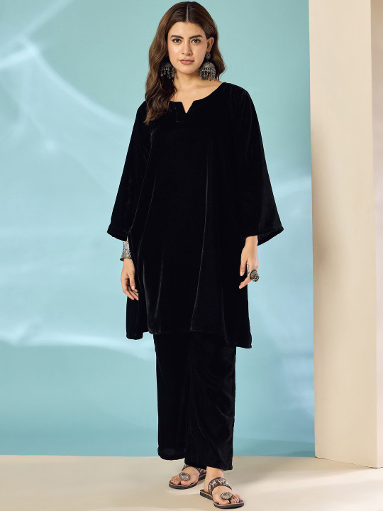 InWeave Women Solid Velevt Kurta With Trousers