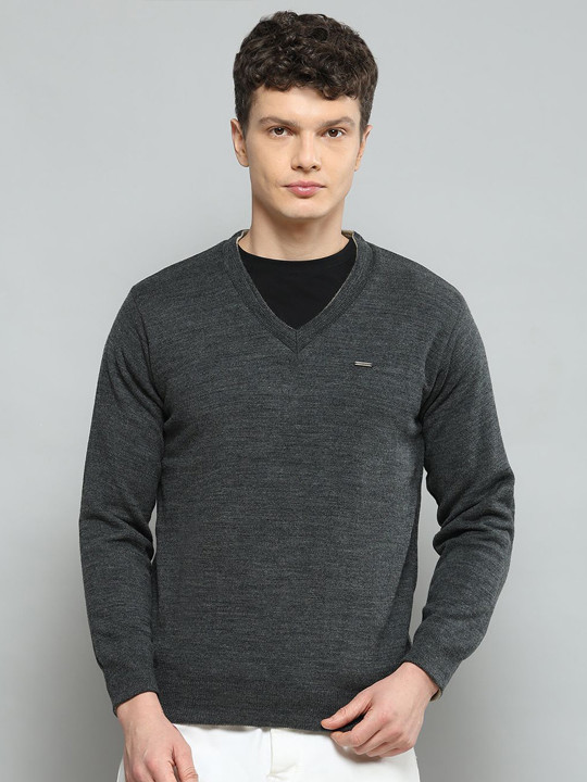 Cloak & Decker Men Woollen V Neck Full Sleeve Pullover Sweaters