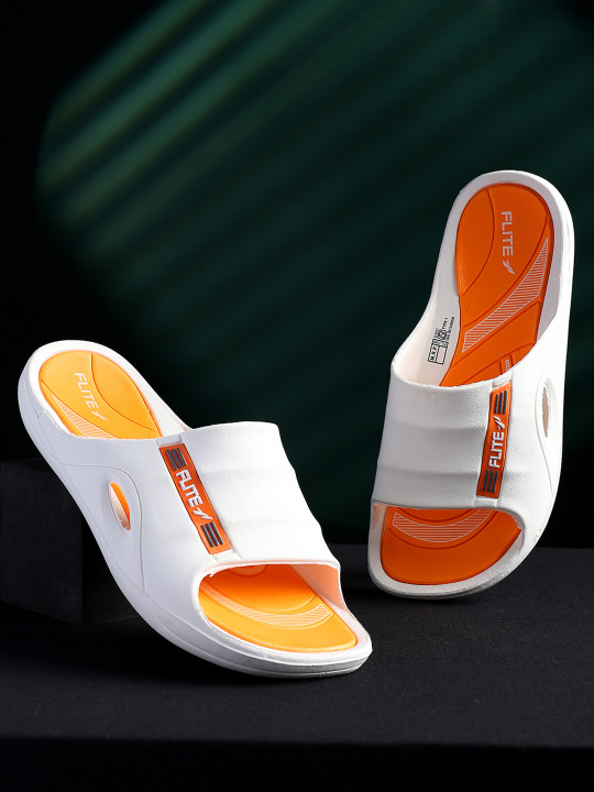 FLITE Men Colourblocked Open Toe Flip Flops with Laser Cuts