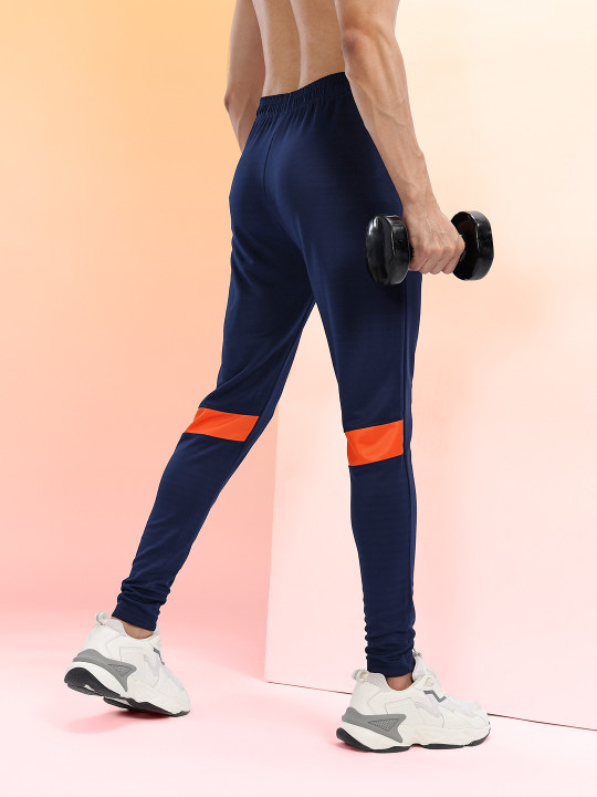 HRX by Hrithik Roshan Men Rapid Dry Training Joggers With Colorblocked Detail
