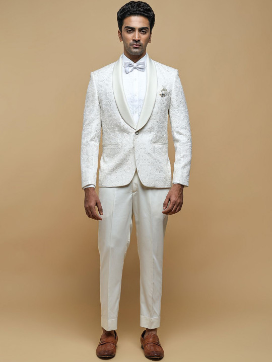 Neumen Men Embroidered Shawl Collar 6 Piece Suits