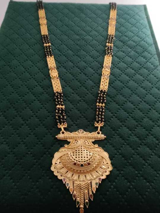 OM KRISHIV COLLECTION Gold-Plated Artificial Beaded Mangalsutra