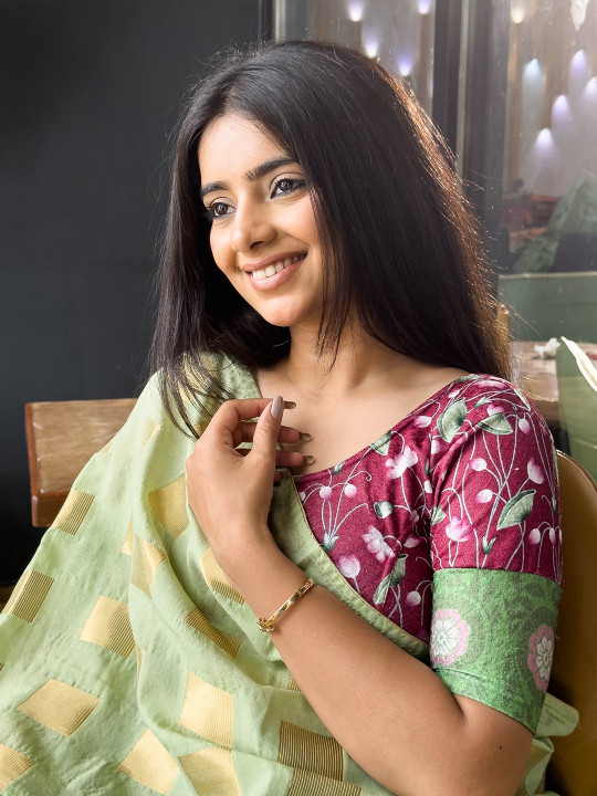 Bindigasm's Advi Printed Round Neck Saree Blouse