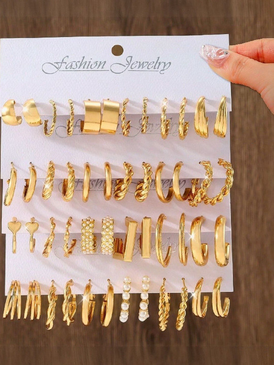 DressBerry Gold-Plated Alloy Pearls Earrings