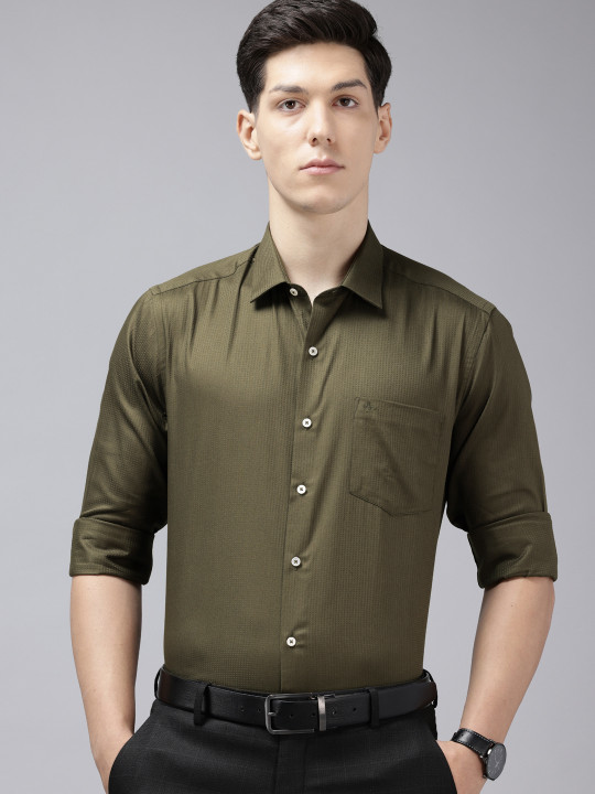 Arrow Manhattan Slim Fit Textured Pure Cotton Formal Shirt