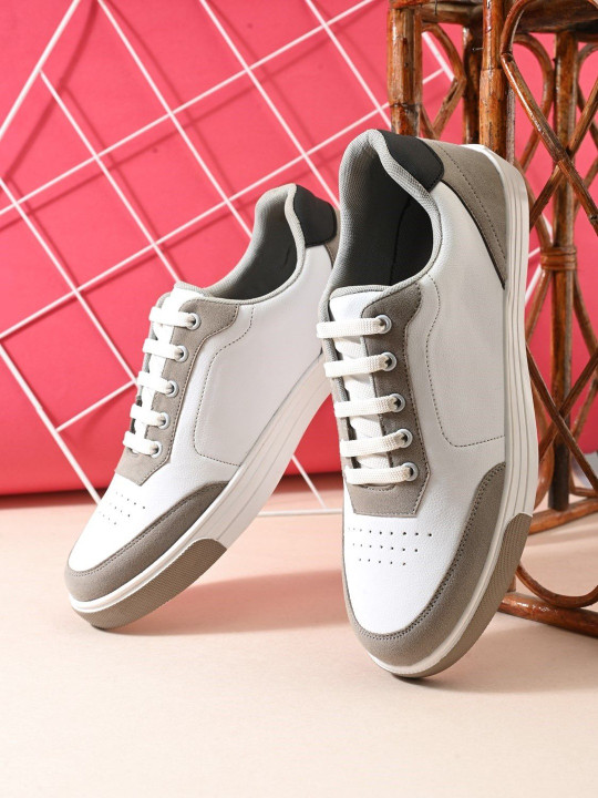 Roadster Men Colourblocked PU Sneakers