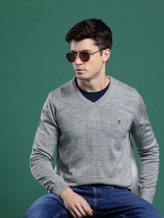 Cayman V-Neck Woollen Pullover