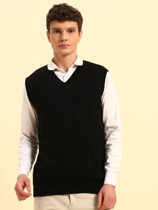 Cantabil Men Solid Ribbed Sweater Vest