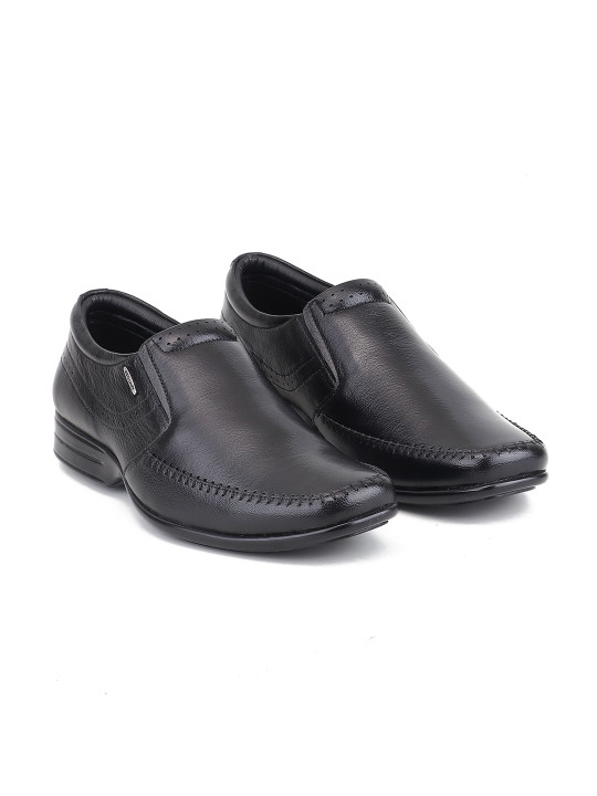 Red Chief Men Textured Cushioned Footbed Leather Formal Slip On