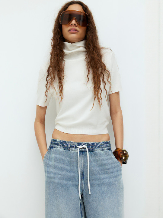 H&M Women Fine-Knit Polo-Neck Top