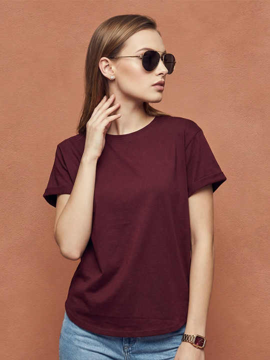 JUNEBERRY Women Maroon Solid Round Neck Relaxed Fit Pure Cotton Oversized T-Shirt