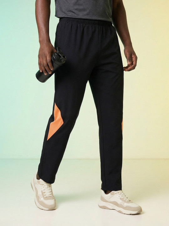 HRX by Hrithik Roshan Men Regular Fit Rapid Dry Training Track Pants