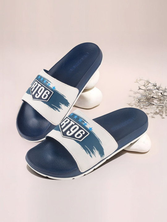 Red Tape Men Printed Sliders