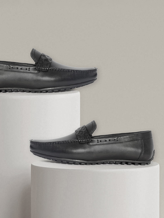 RARE RABBIT Men Bold Leather Formal Loafers Shoes