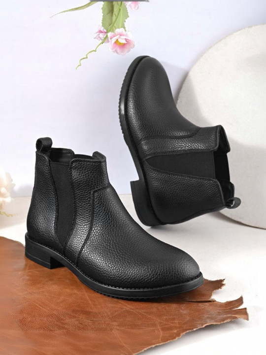 Roadster The Lifestyle Co Women Mid-Top Chelsea Platform-Heeled Regular Boots