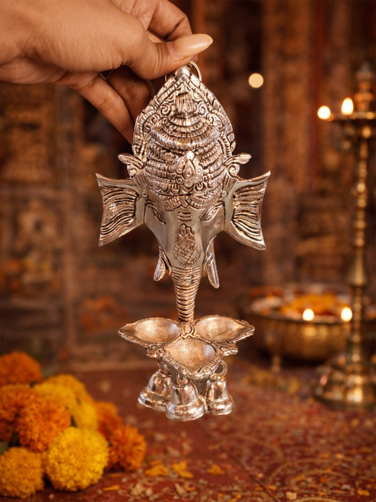 Barn 14 Hanging German Silver Ganesha Diya