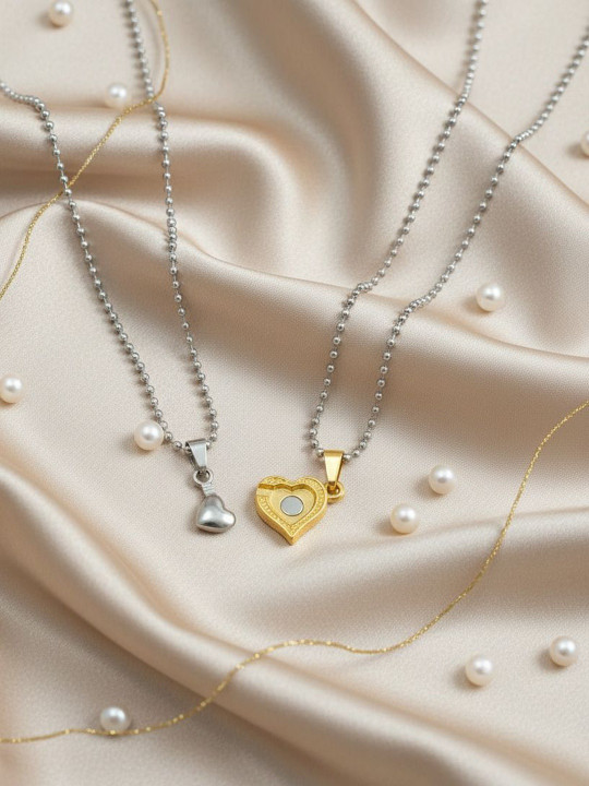 PASU FASHION Silver-Plated Pendant
