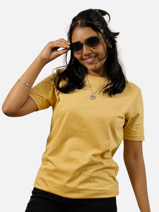 BlendCulture Women Solid Round Neck Cotton T-shirt