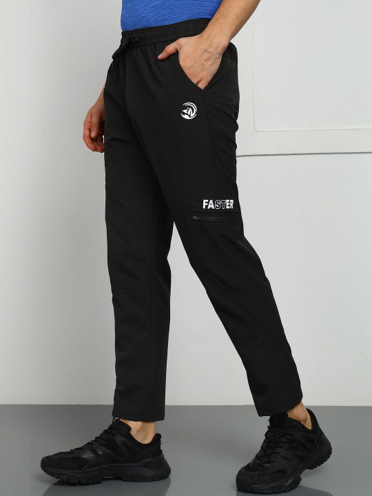 GNOCKFACE Men Regular Fit Brand Logo Rapid-Dry Training Track Pants