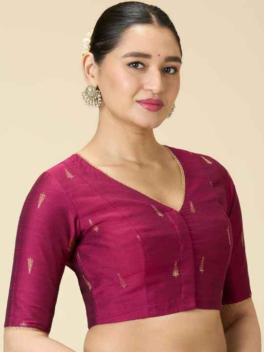 Studio Shringaar Cotton Blend Embroidered Thread Work Saree Blouse