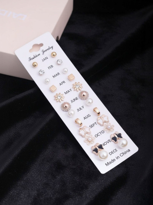 TheVineGirl Geometric Studs Earrings