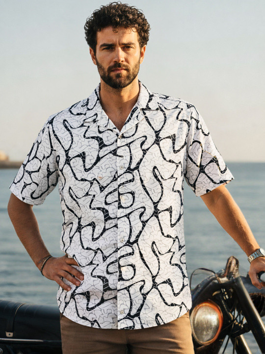 LEON Men Relaxed Printed Casual Shirt