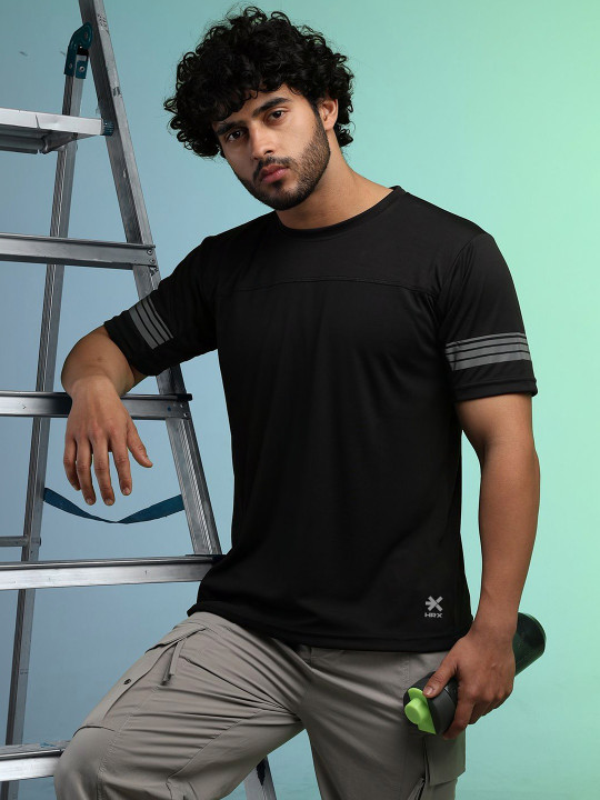 HRX by Hrithik Roshan Men Striped T-shirt
