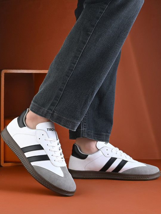 TROTUS Men Colourblocked Rubber Sneakers