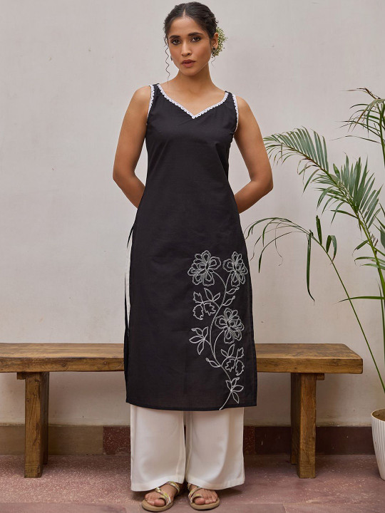 anayna Women Floral Embroidered Thread Work Kurta