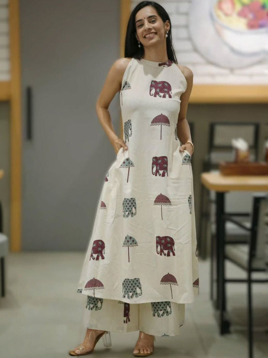 GEN Z TRENDS Women Ethnic Motifs Printed Kurta with Trousers & With Dupatta