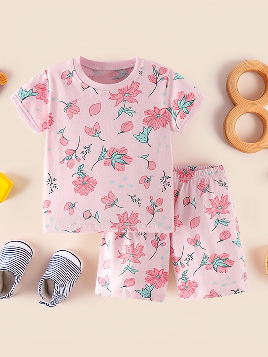 Xsole Girls Printed T-shirt with Shorts
