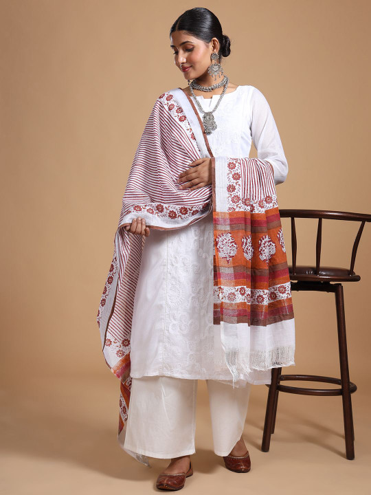 Taavi Floral Block Printed Dupatta