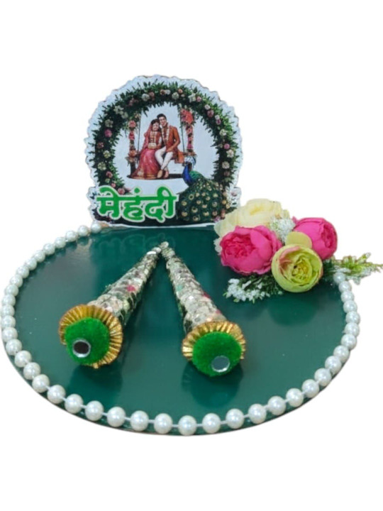 PUFFSMART Green Mehndi Tray With 2 Mehndi Cones