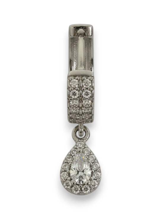 AccessHer Teardrop Shaped Drop Earrings