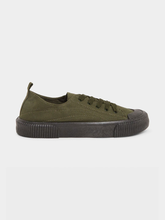 Styli Men Canvas Contrast Sole Sneakers