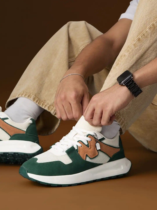 Layasa Men Colourblocked Sneakers